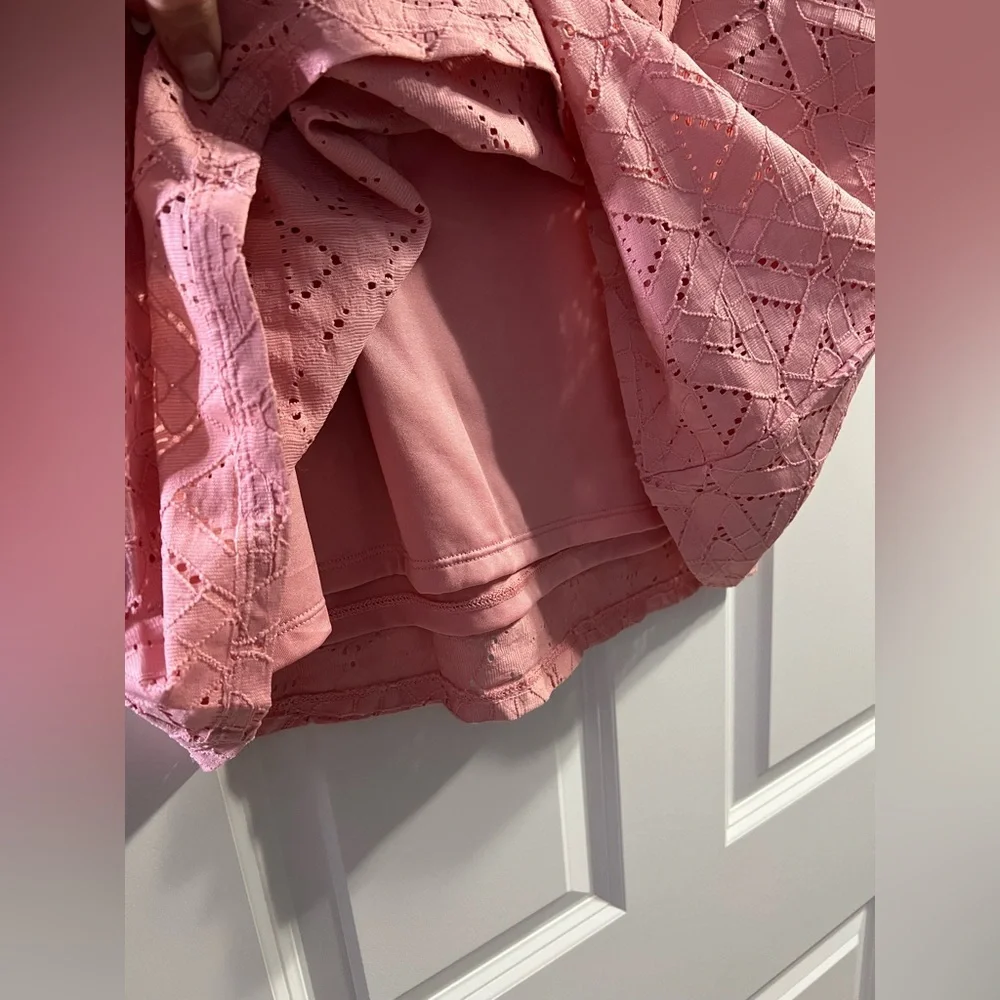 Lightly Worn, women’s XL Liz Claiborne Pink Short Sleeve Boxy Blouse - Picture 7 of 7